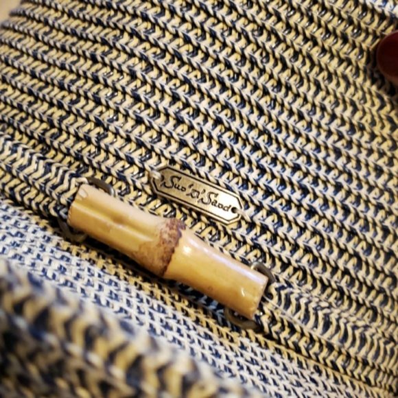 Sun-n-Sand Brimmed Summer Hat - Picture 2 of 6